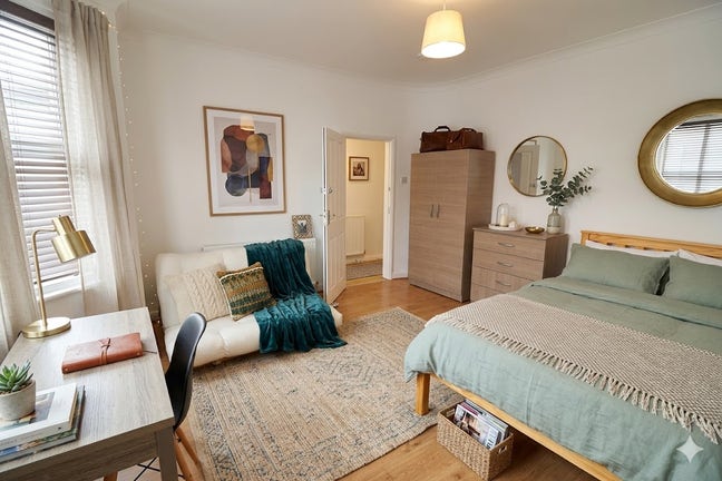 ⚡ Piccadilly & District Lines! Room in Acton⚡ Main Photo