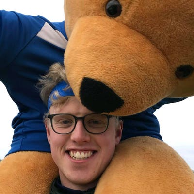 26M professional looking for friendly house share  Main Photo