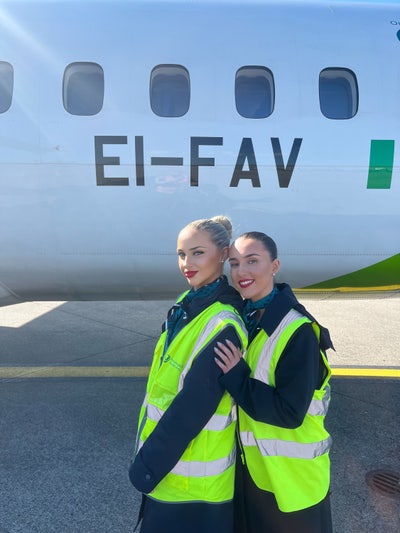 I am a professional female aged 24. I am look... Main Photo