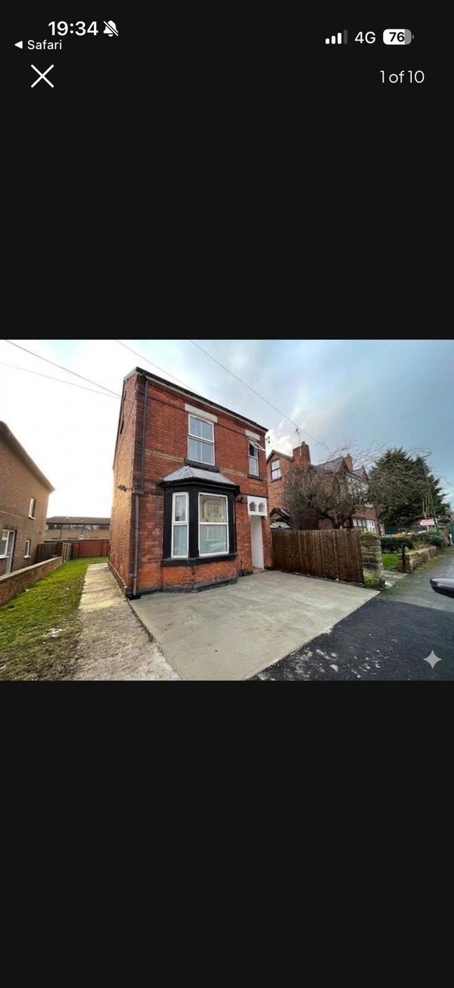 4 bedroom house  Main Photo