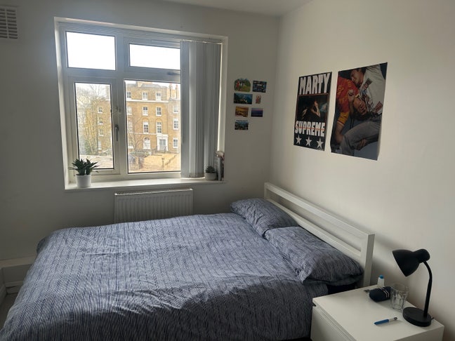 Double Room Two Min Walk from Clapham North Tube Main Photo