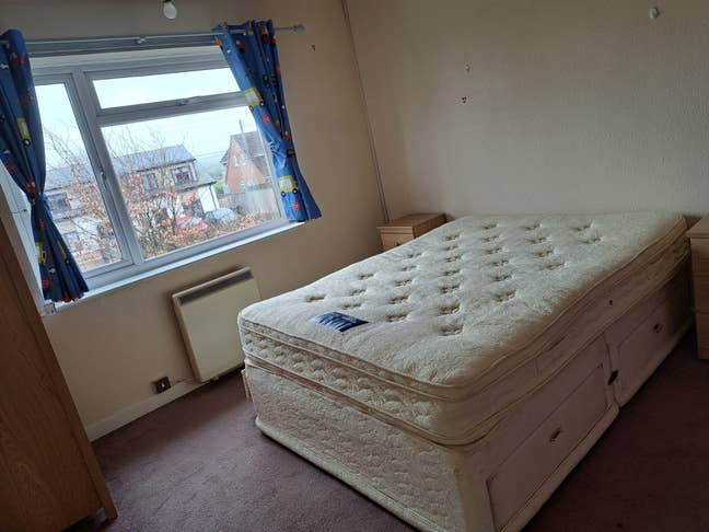 Double room available for rent Main Photo