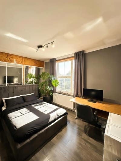 Double room all bills inc (Stoke Newington) Main Photo