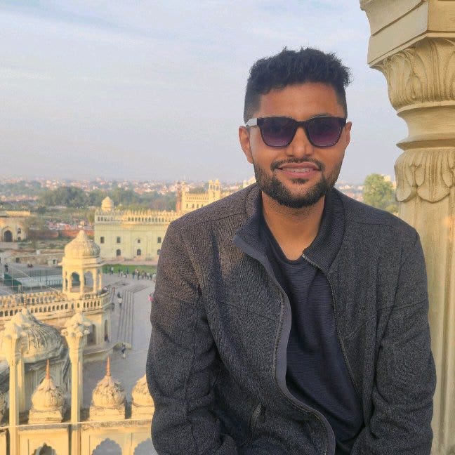 Looking for a ensuite double room Main Photo