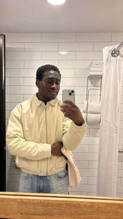 Professional Male seeks a single or double room Main Photo