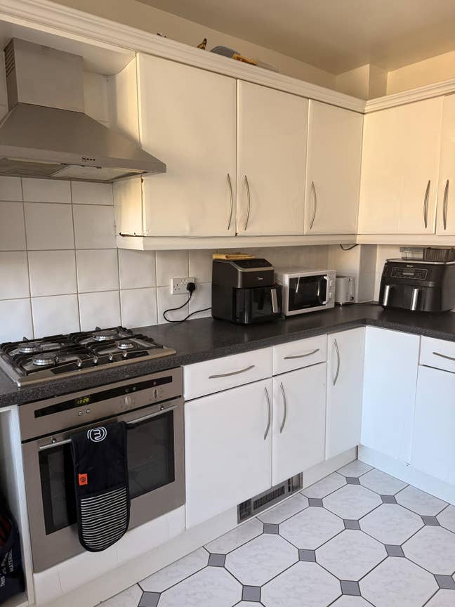 Town centre near BV single room Main Photo