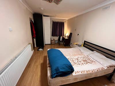 Double room to let Main Photo