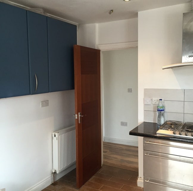 Large Double Room in Slough &pound;730pm  Main Photo