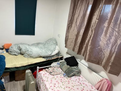 Room for rent Main Photo