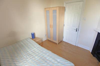 Single room to rent in house in Dollis Hill Main Photo