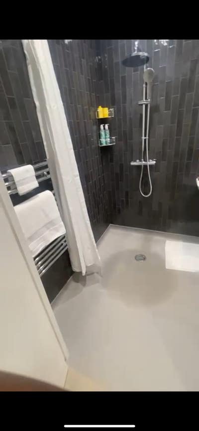 Yourtribe elephant and castle - studio Main Photo