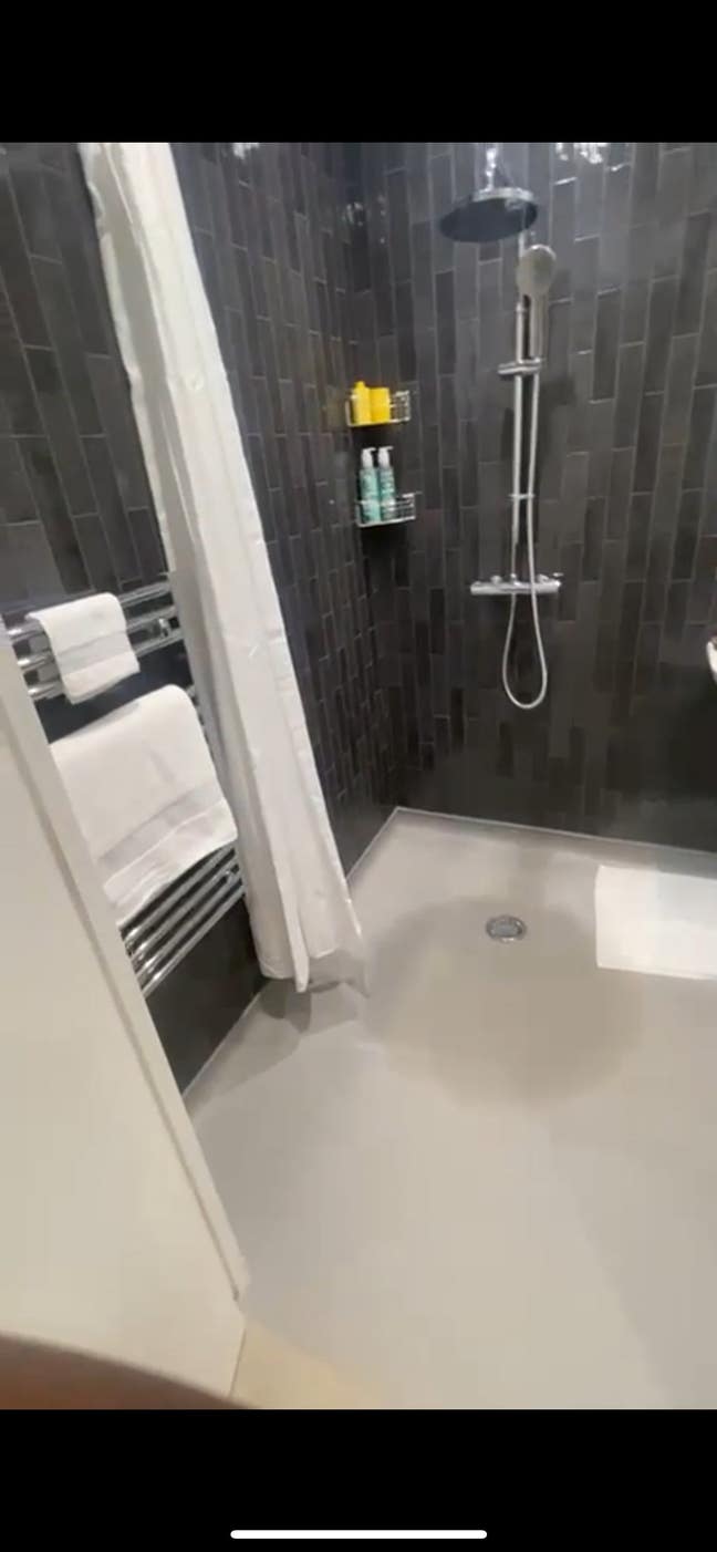 Yourtribe elephant and castle - studio Main Photo