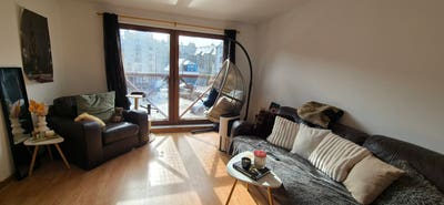 Bright room at The Shore 🌊  Main Photo