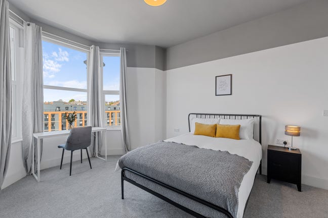 ✨Stunning House in Amazing Location✨ Main Photo