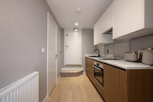 Spacious Studios and Rooms🤎Bills Incl🤎Ensuites Main Photo