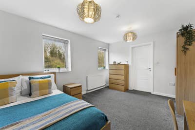 Super Affordable Double Room in PE2 Main Photo