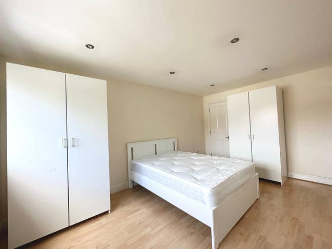 Lovely Ensuite Available in Streatham Hill Main Photo
