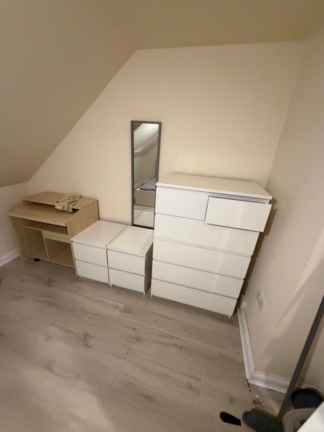 Double room available for rent Main Photo