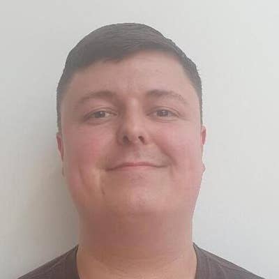 Professional looking for sociable household  Main Photo