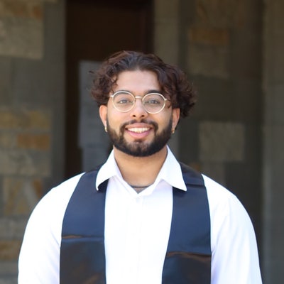 Looking to Rent Main Photo