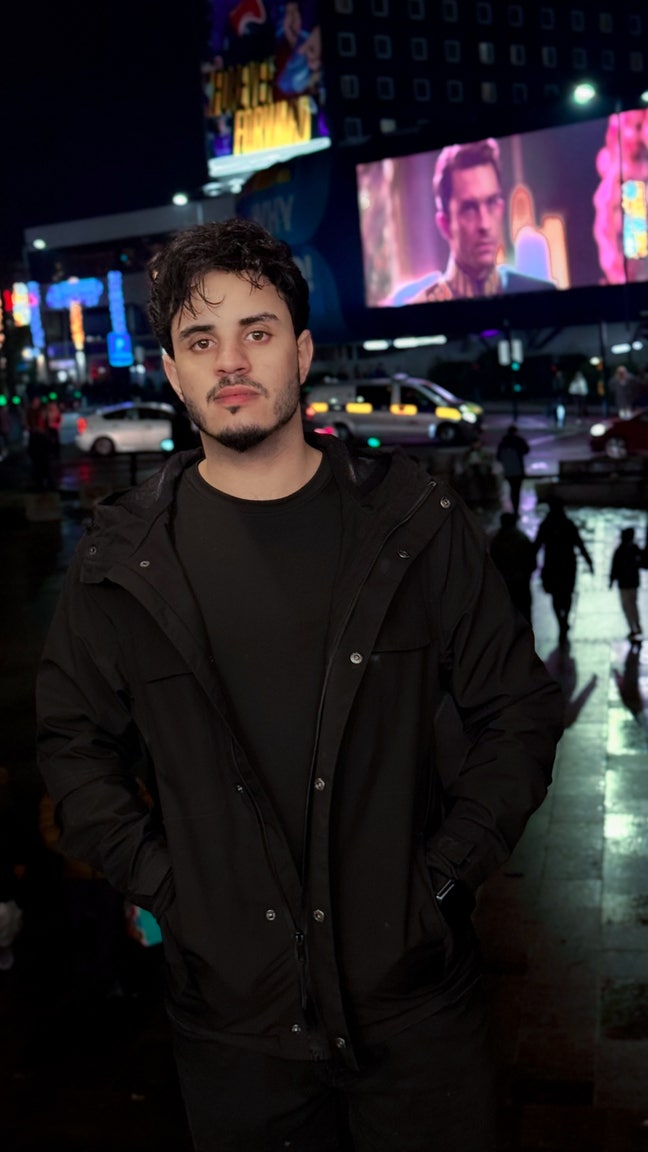 I’m a quiet and tidy person who values priv... Main Photo