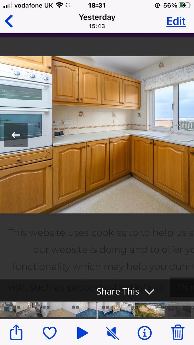 Room by the sea Main Photo