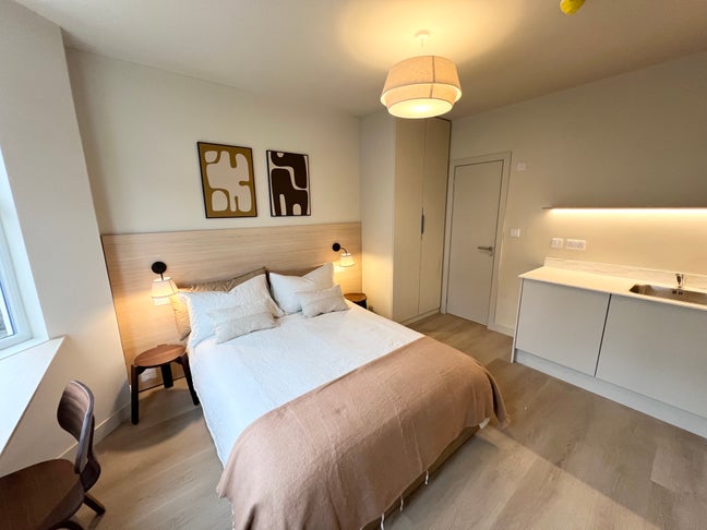 Luxury Ensuite Rooms | Brand-New Co-Living Main Photo