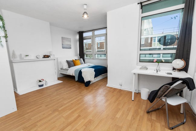 ✨Two Furnished Rooms – 5 Min from Station✨ Main Photo