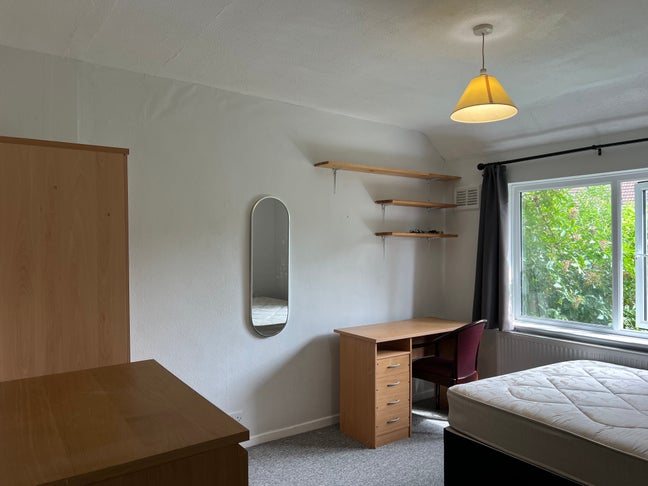 Furnished Double room Headington bills included Main Photo