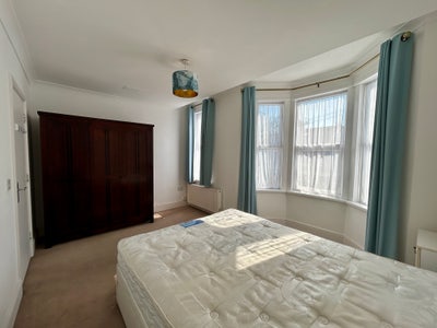 Double Room – 15 min to Jubilee & Bakerloo Main Photo