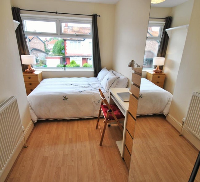 Looking for a student to take over lease ASAP Main Photo