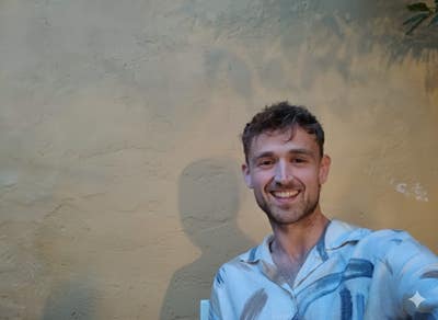 Respectful and busy housemate looking for a room Main Photo