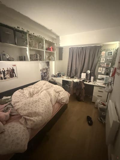 Uni accommodation unsuite  Main Photo