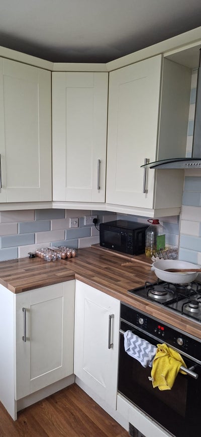 1 double-room & 1 single room available  Main Photo