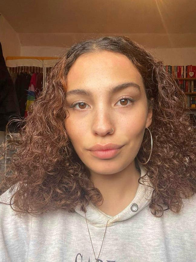 31 y/o Looking for a calm, clean place to call 🏡 Main Photo