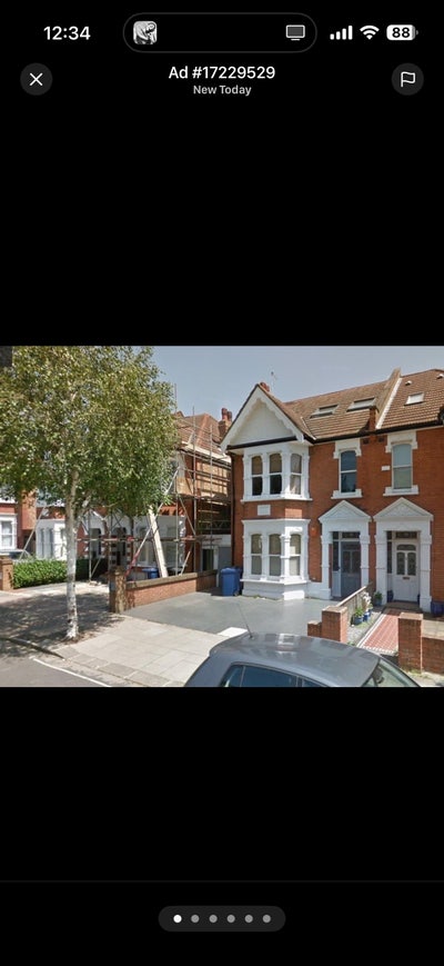 Bright and spacious double room  Main Photo