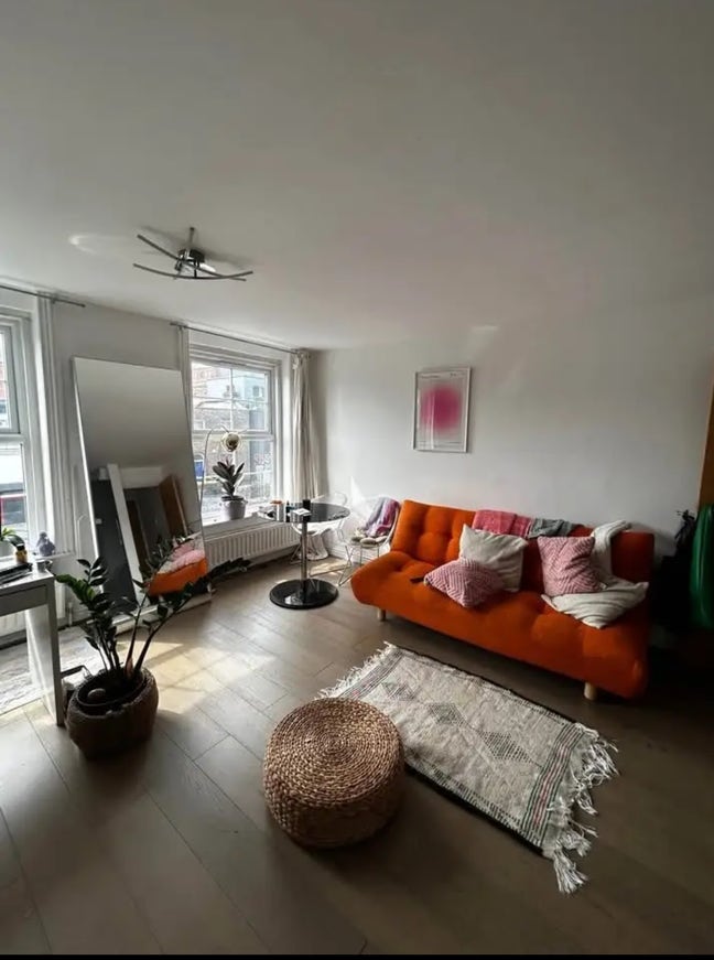 1 Bed 1 Bath on Hackney Road Main Photo