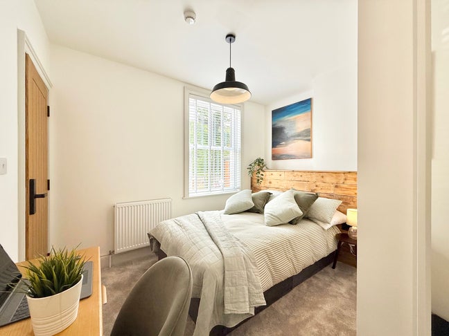 2 Luxury Double Rooms - Hendford Hill Main Photo