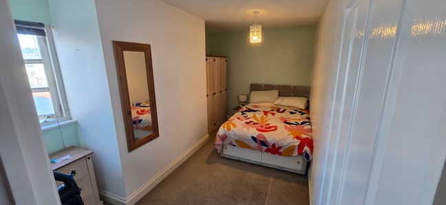 Double Room Available in 2 Bed House. Main Photo