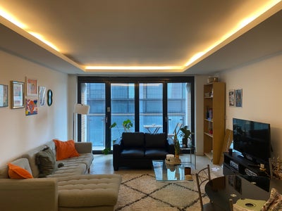 Double room and private bath available! Main Photo