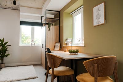 Fully Furnished Studio in Zone 1 - All Bills Inc Main Photo