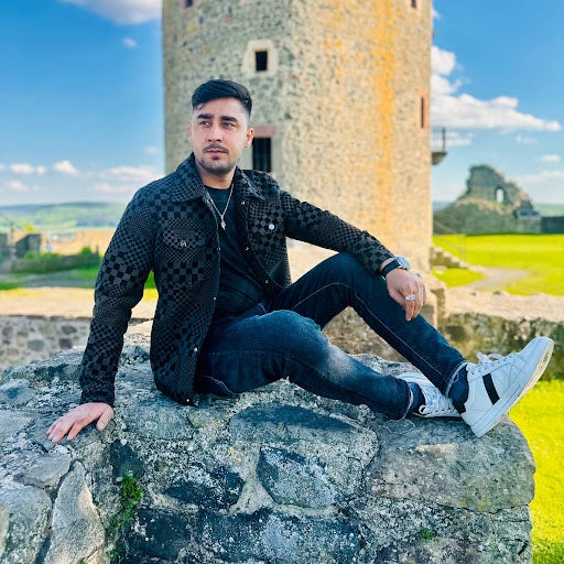 27 year old Male seeks a single or double room Main Photo