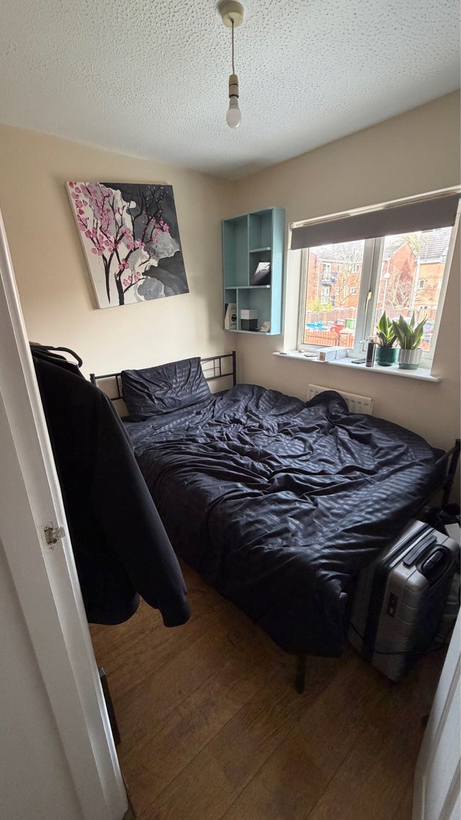 1 Double Bedroom Available in Hulme Main Photo