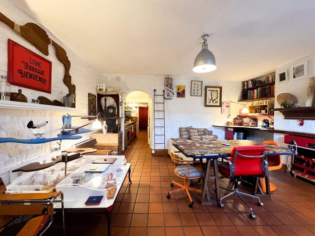 1 bedroom art studio in the heart of Camden Main Photo