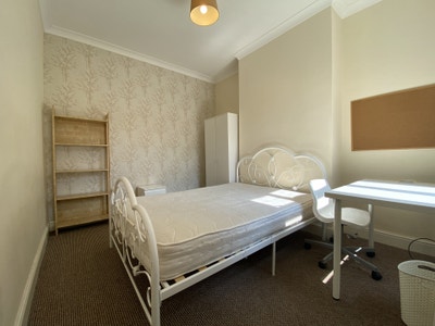 Room 2, 17 Gotham Street, Leicester LE2 0NA Main Photo