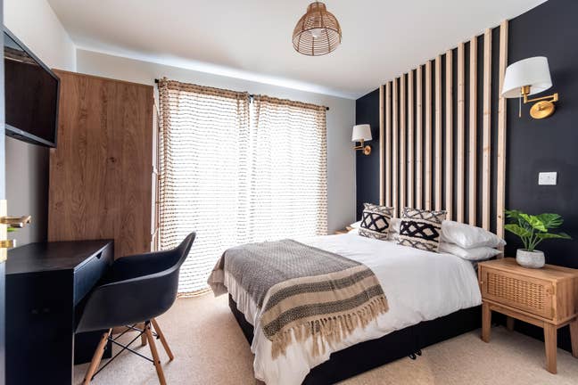 The Tranquil Property In Kendrick Close PE2 Main Photo