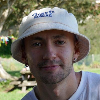 27 Year old looking for anything!/ Buddy-Up  Main Photo