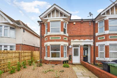 Stunning En-Suite Bedroom Available in Eastleigh Main Photo