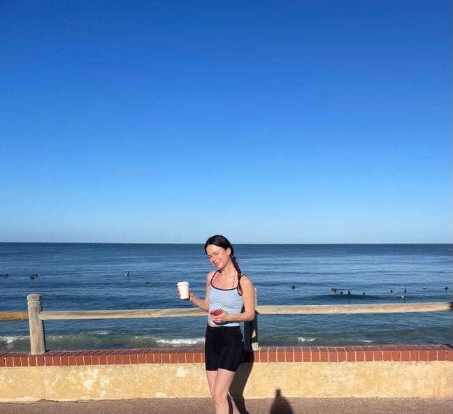 Scottish girly looking for a double room x x x Main Photo