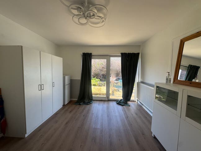 Room for Rent in Seven Sisters Main Photo